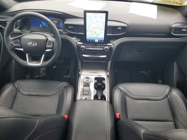 Certified 2024 Ford Explorer ST w/ Equipment Group 401A image 10