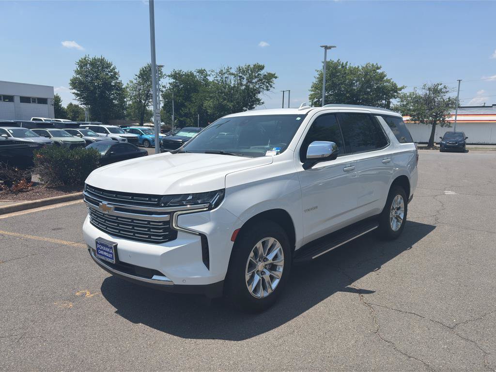 Used 2021 Chevrolet Tahoe Premier w/ Premium Package AWD/4WD image 3