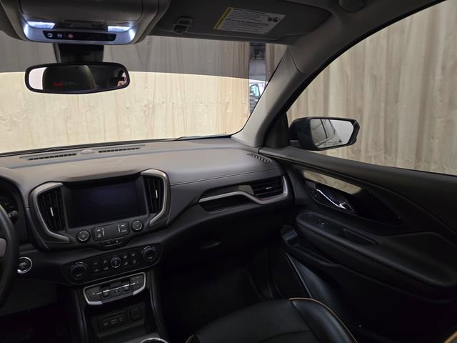 Used 2022 GMC Terrain AT4 w/ LPO, Floor Liner Package image 30