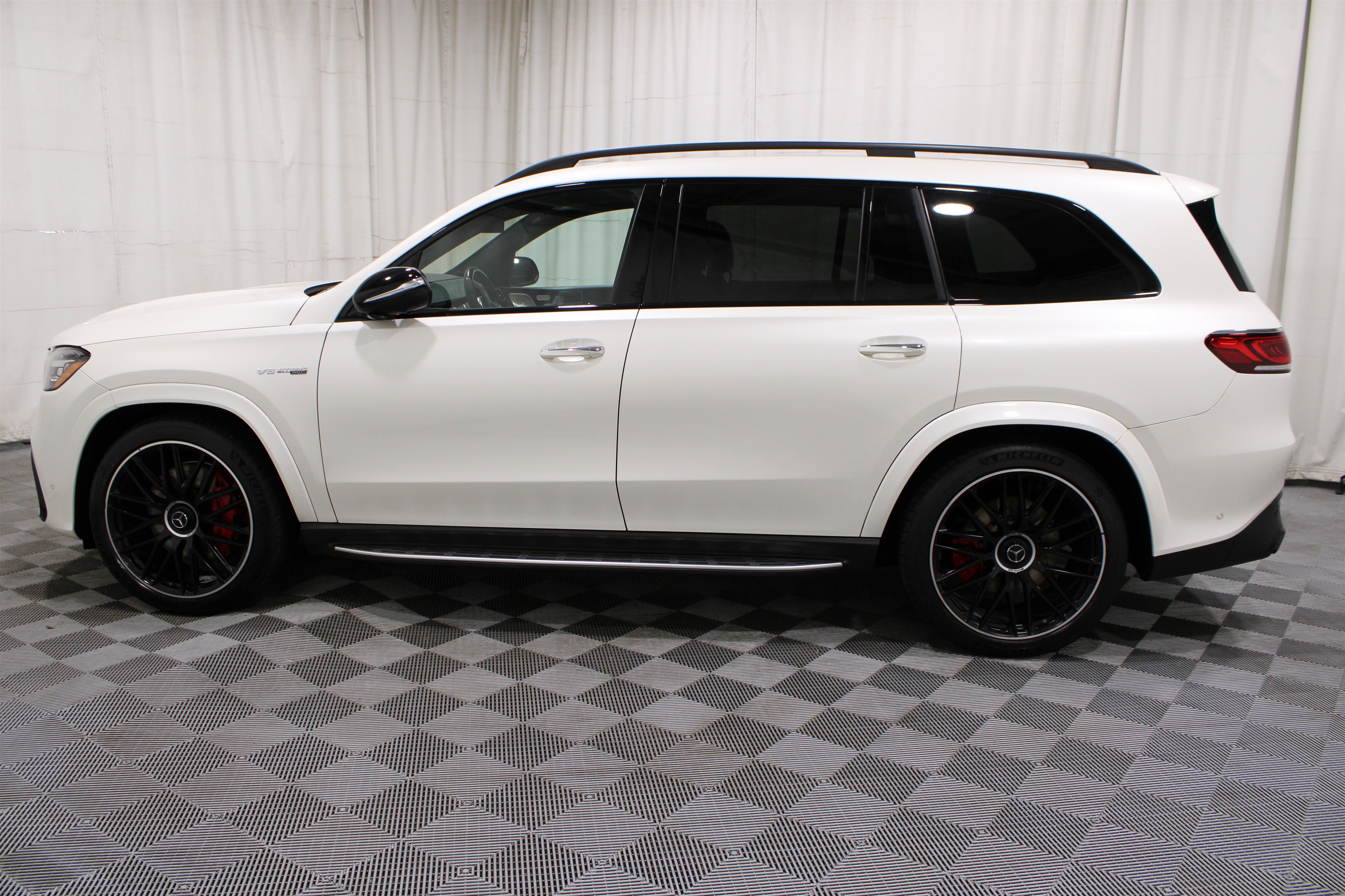 Used 2023 Mercedes-Benz GLS 63 AMG 4MATIC w/ Warmth & Comfort Package image 57