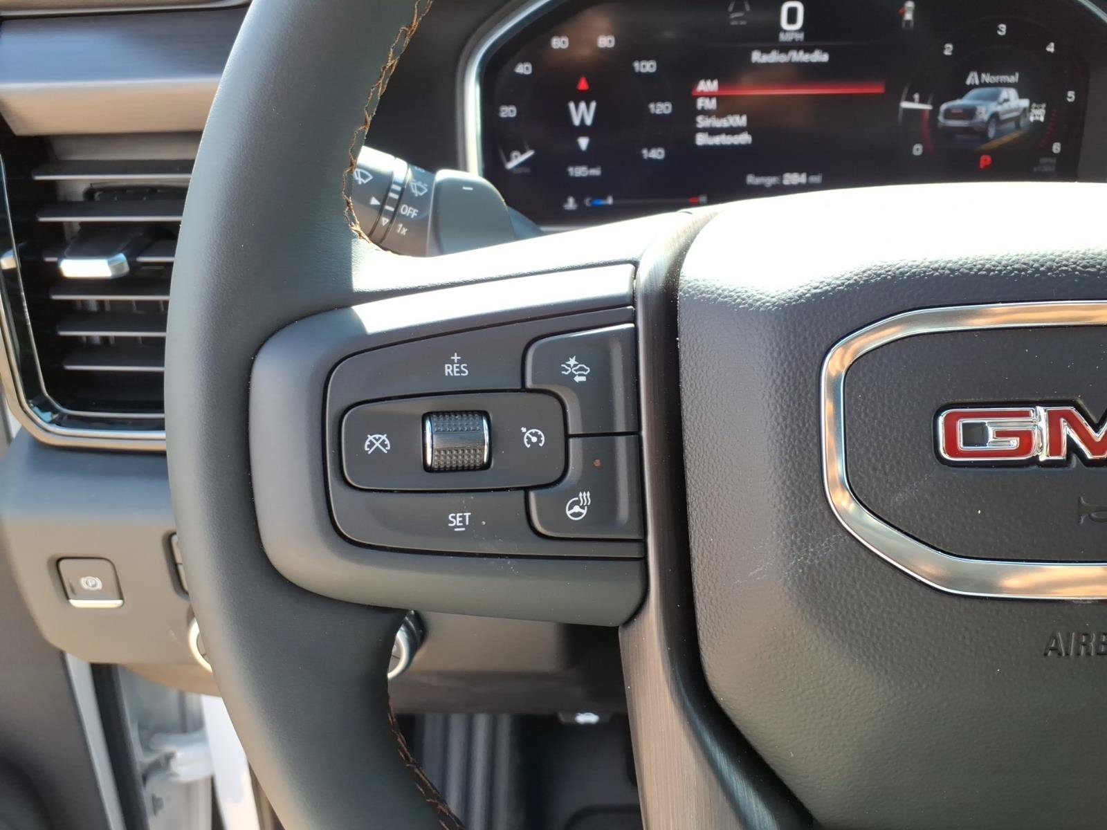 New 2026 GMC Sierra 1500 AT4 w/ AT4 Premium Package AWD/4WD image 10