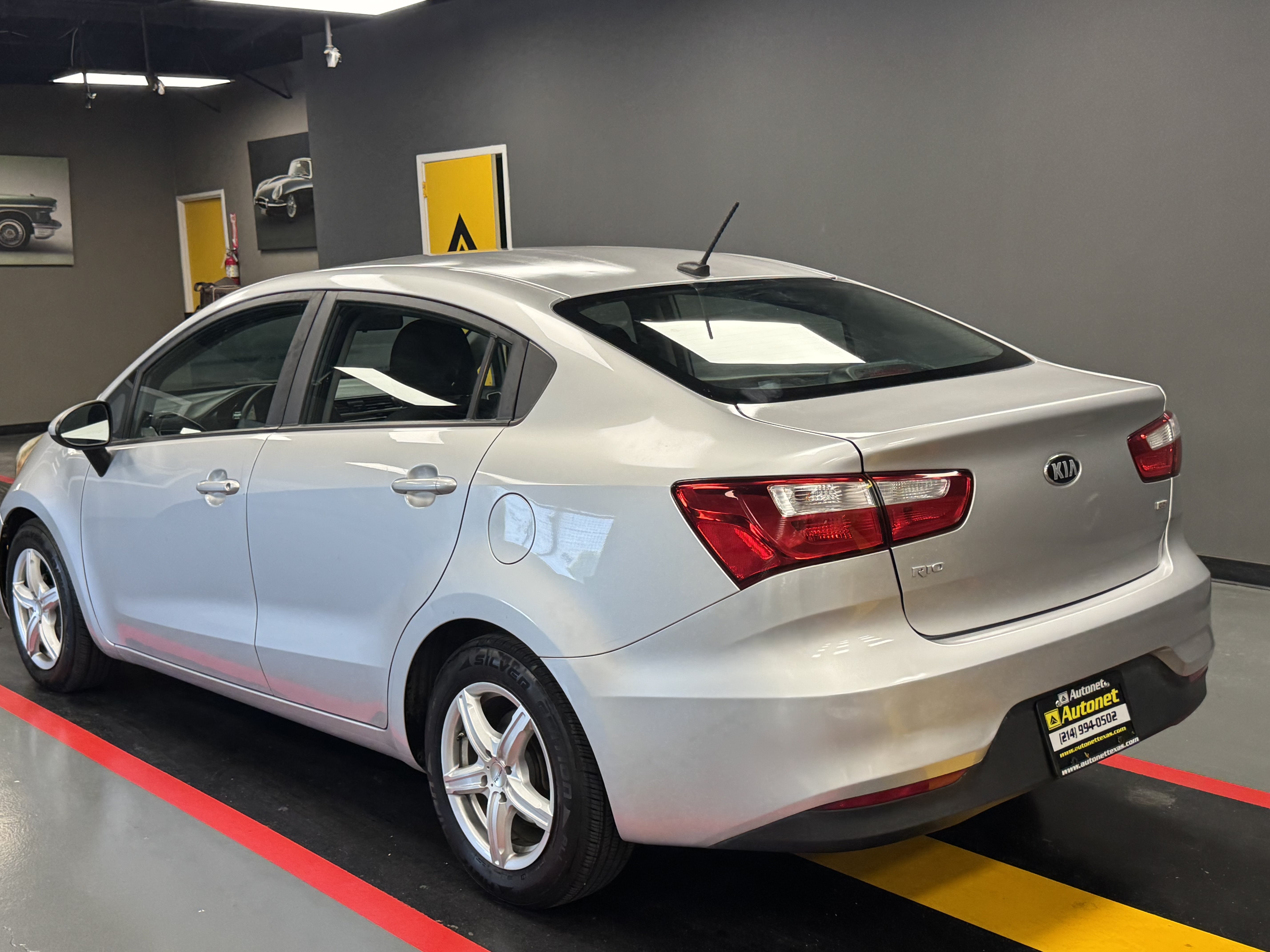 Used 2016 Kia Rio LX FWD image 6