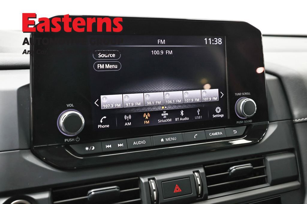 Used 2024 Nissan Pathfinder S AWD/4WD image 19