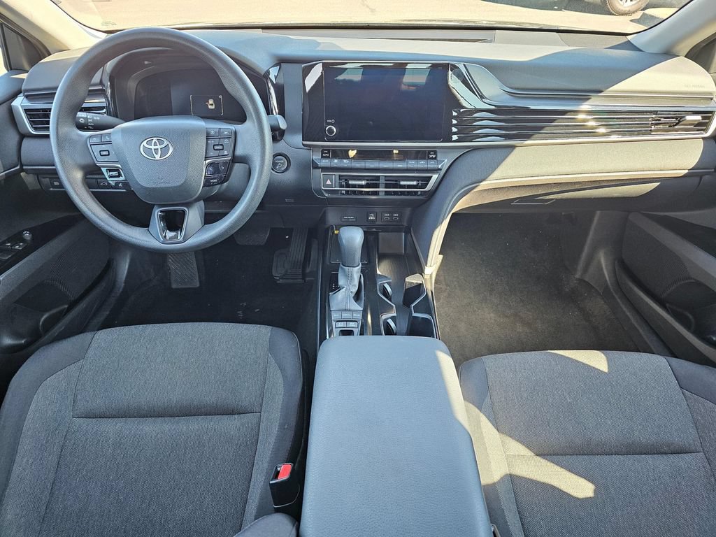 Used 2025 Toyota Camry LE FWD image 19