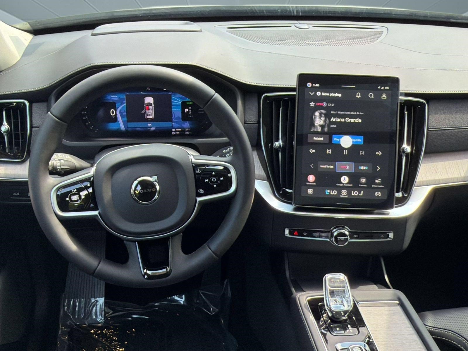 New 2026 Volvo XC90 T8 Ultra w/ Protection Package AWD/4WD image 27