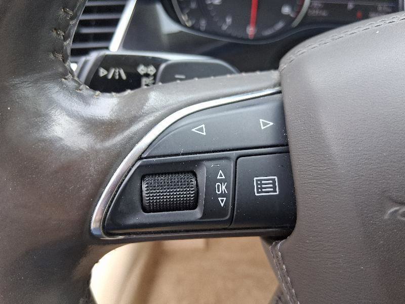 Used 2011 Audi A8 L 4.2 image 33