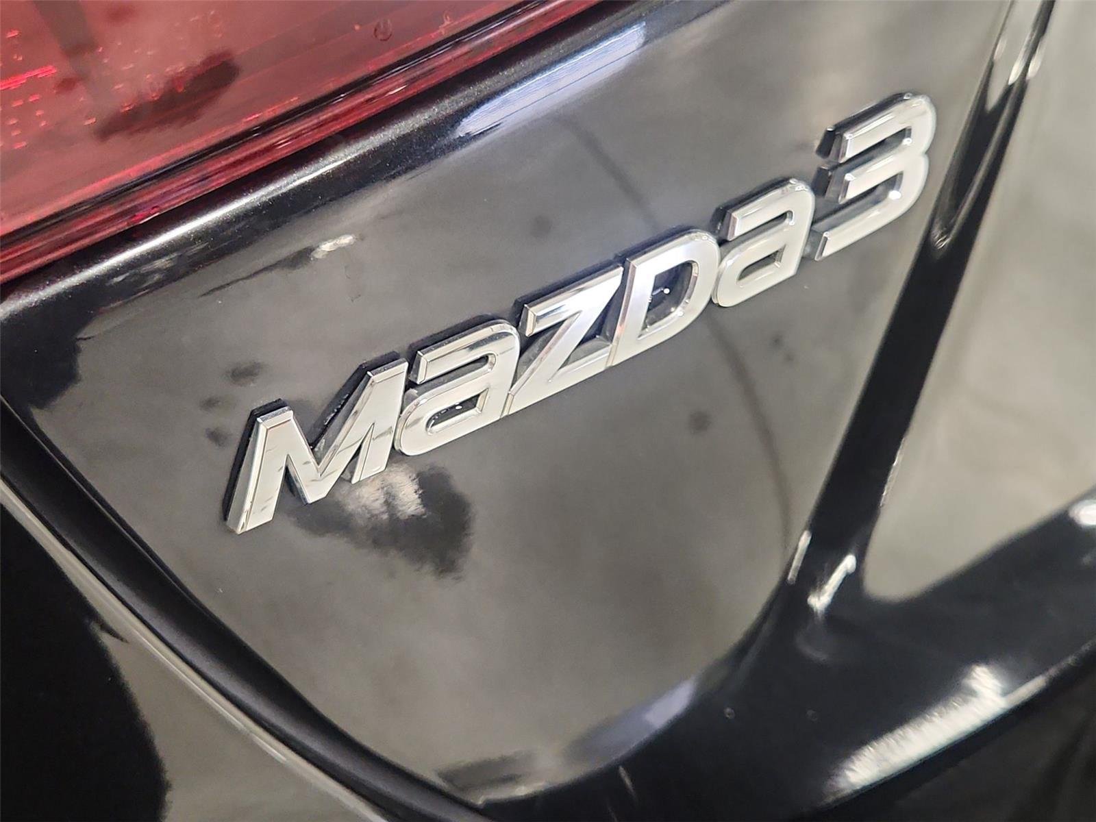 Used 2016 MAZDA MAZDA3 i Sport FWD image 29