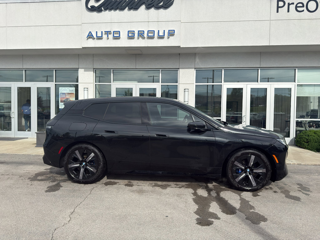 Used 2024 BMW iX M60 AWD/4WD image 2