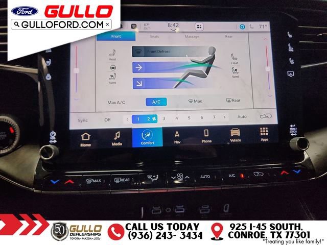 Used 2022 Jeep Grand Wagoneer Series II w/ Rear Seat Video Group 1 image 28