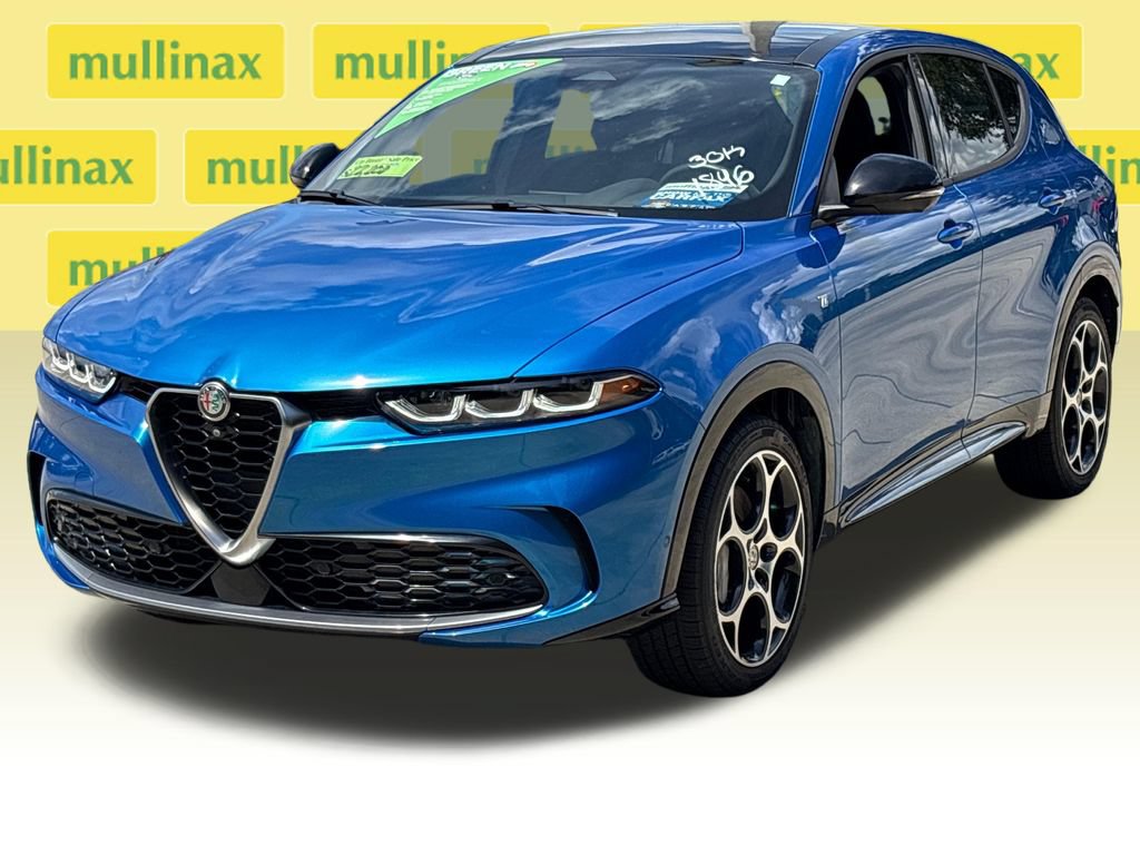 Used 2024 Alfa Romeo Tonale Ti w/ Active Assist Package AWD/4WD image 13