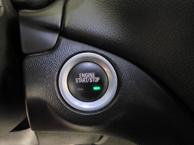 Used 2018 Chevrolet Equinox LT FWD image 17
