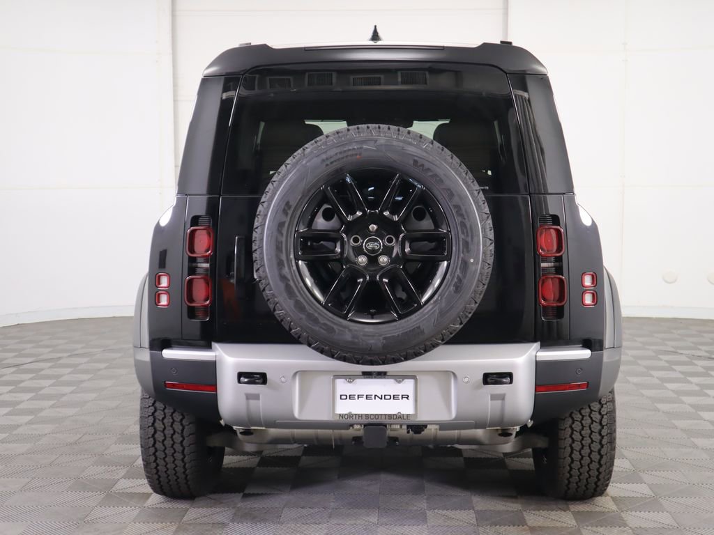Used 2025 Land Rover Defender 110 S AWD/4WD image 6