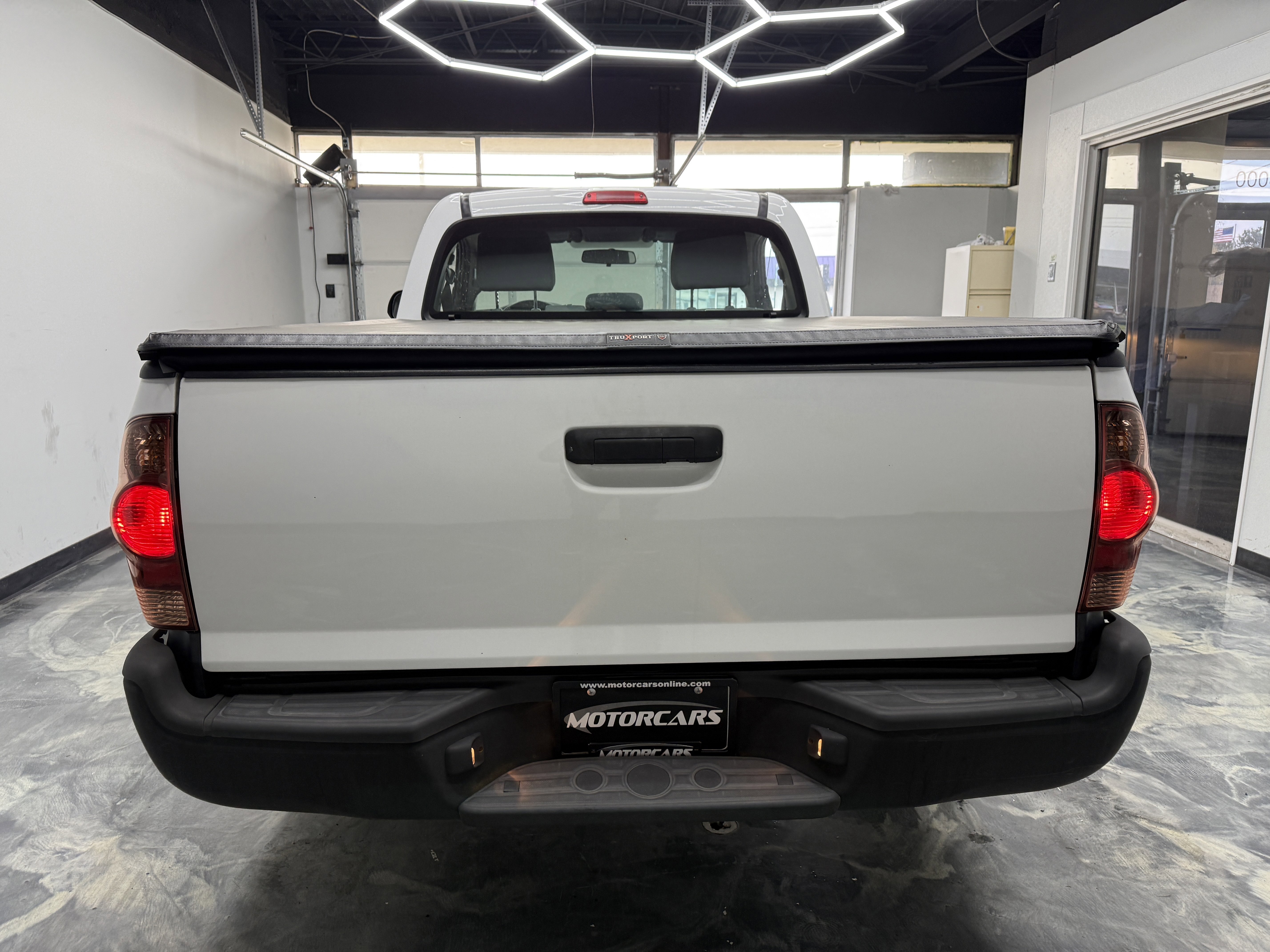 Used 2013 Toyota Tacoma 2WD Regular Cab image 4