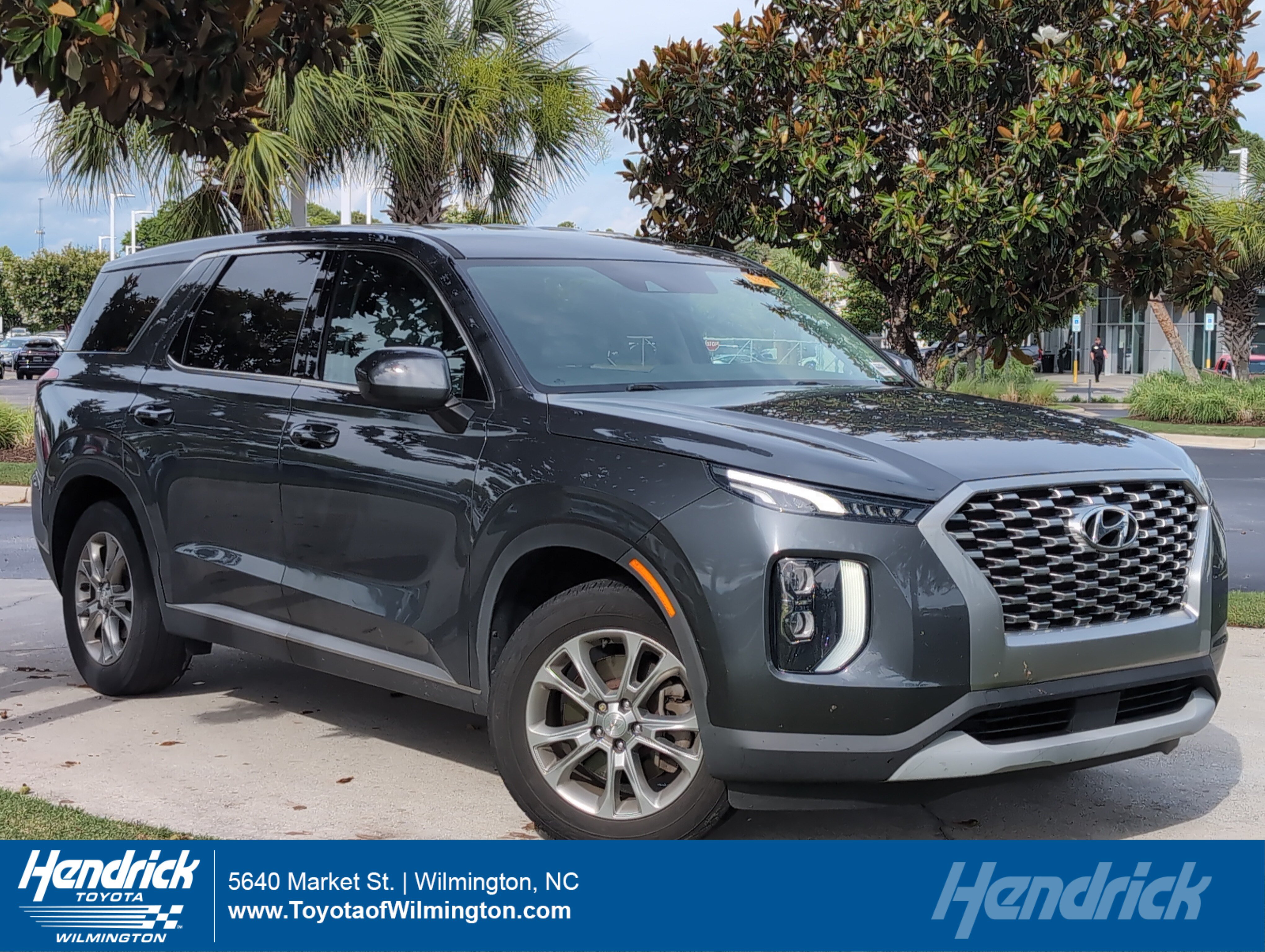 Used 2021 Hyundai Palisade SE FWD image 1