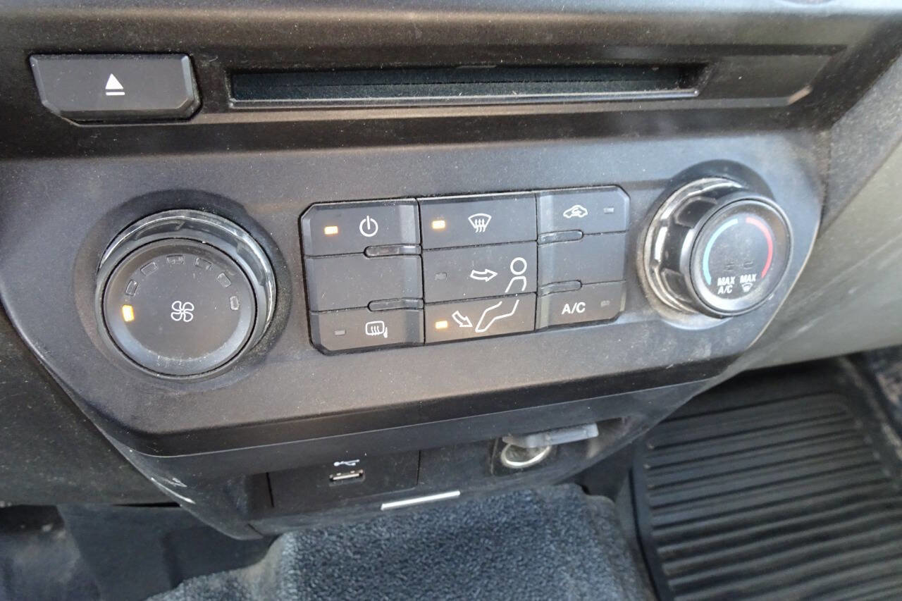 Used 2018 Ford F250 XL w/ Power Equipment Group image 26