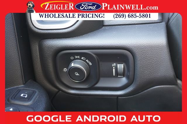 Used 2023 RAM 3500 Tradesman w/ Convenience Group image 28