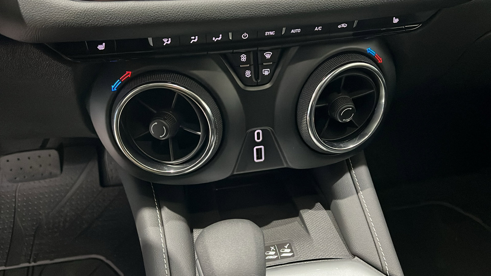 New 2025 Chevrolet Blazer LT w/ Redline Edition image 19