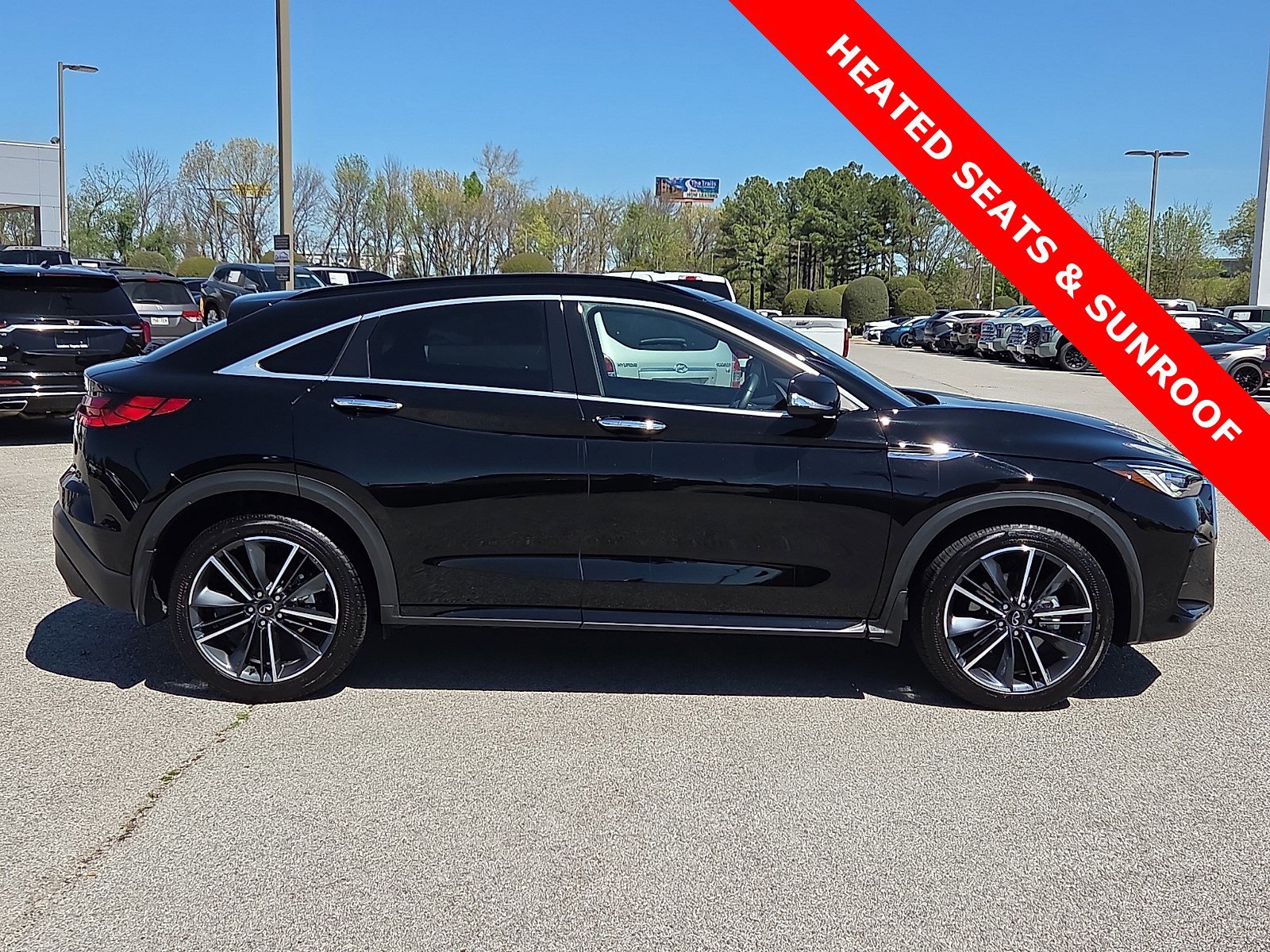 Used 2025 INFINITI QX55 Luxe w/ Cargo Package AWD/4WD image 6