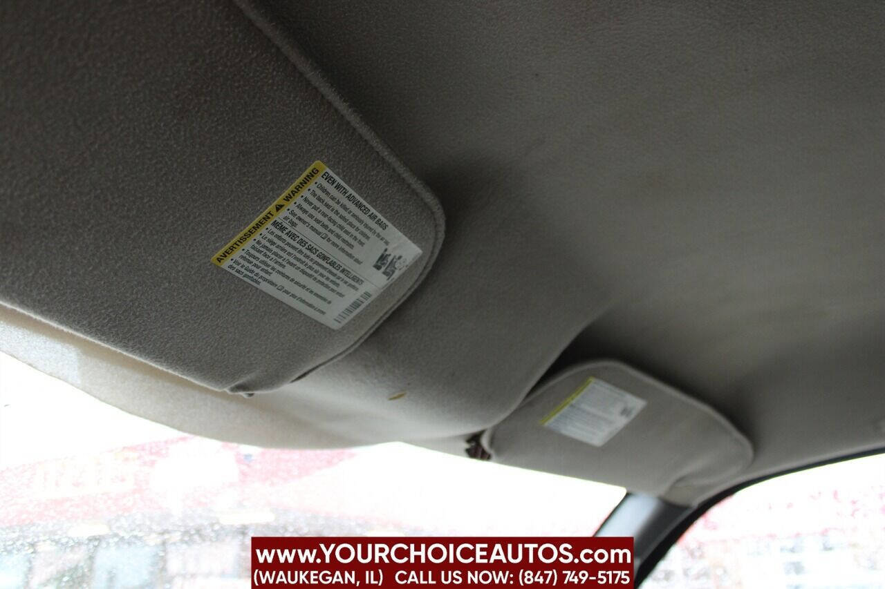 Used 2011 Chevrolet Express 1500 image 39