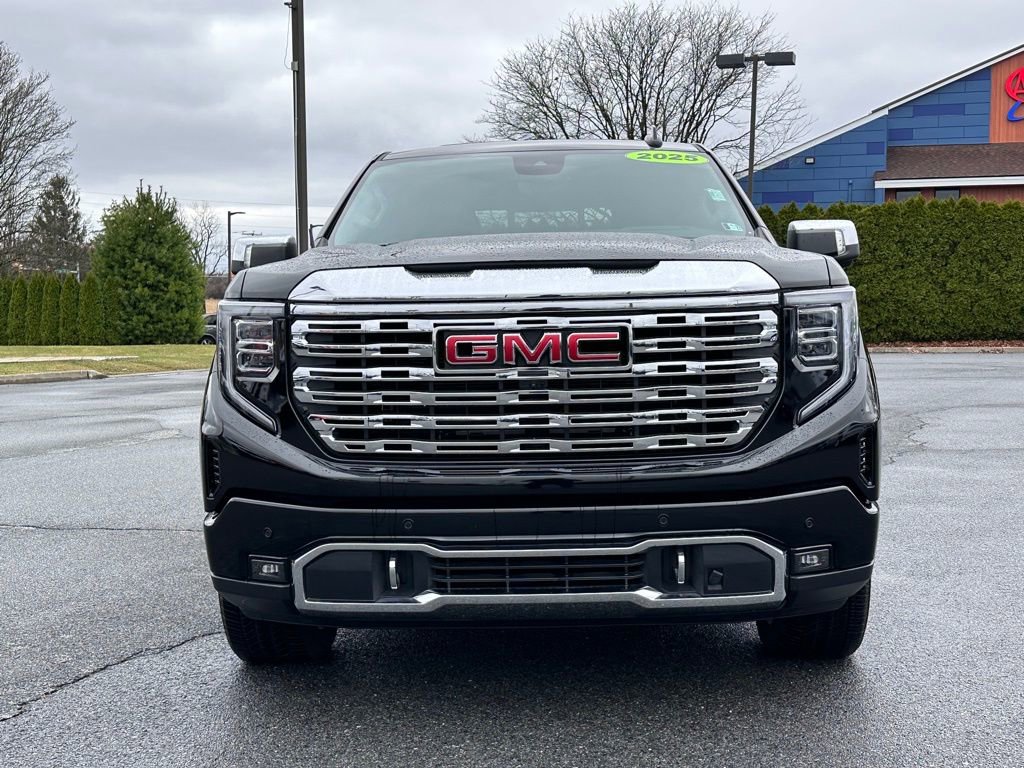 Certified 2025 GMC Sierra 1500 Denali w/ Denali Reserve Package image 4