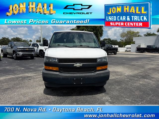 Used 2018 Chevrolet Express 2500 w/ Driver Convenience Package RWD image 18