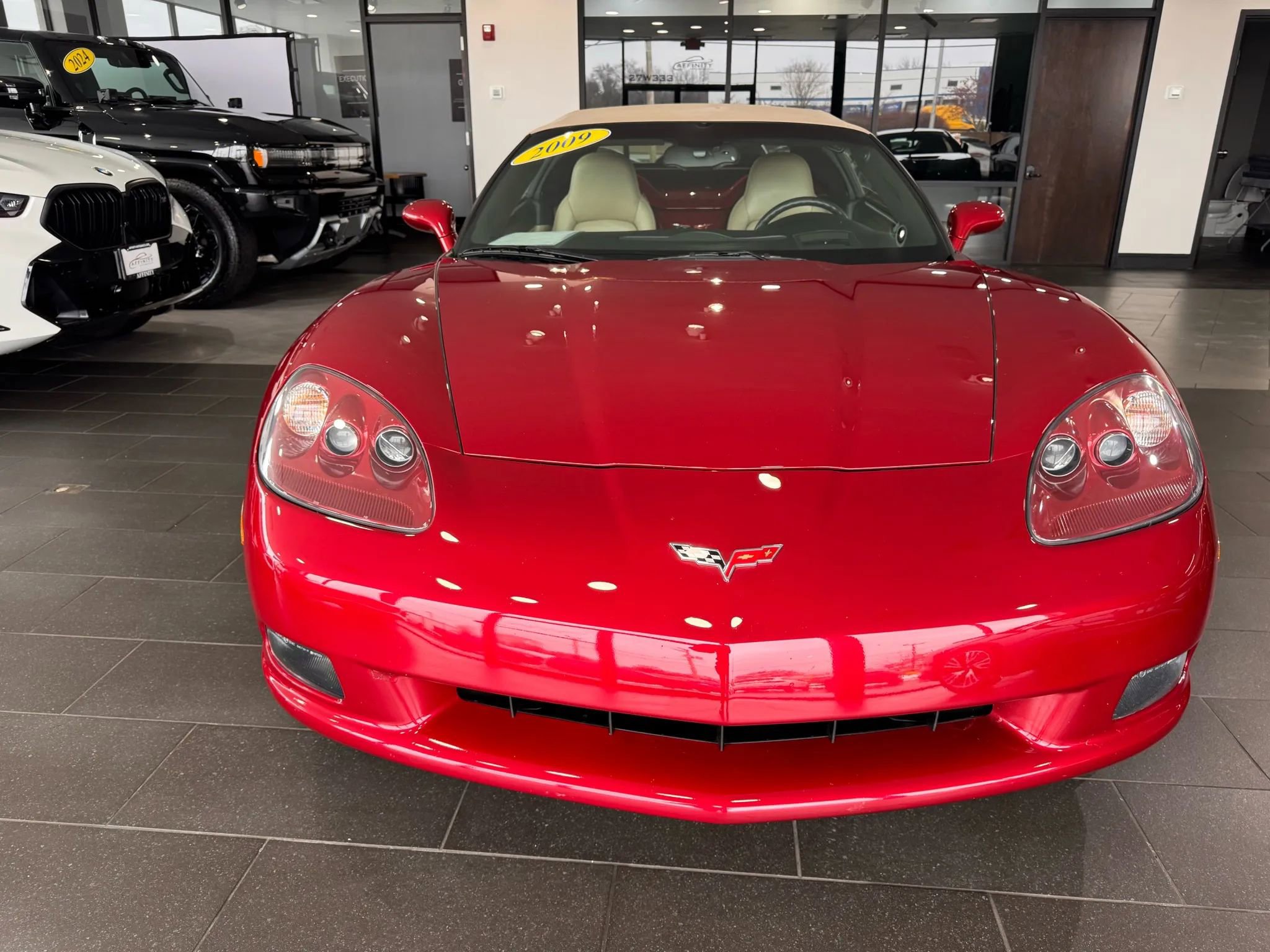 Used 2009 Chevrolet Corvette Convertible w/ Preferred Equipment Group RWD image 12