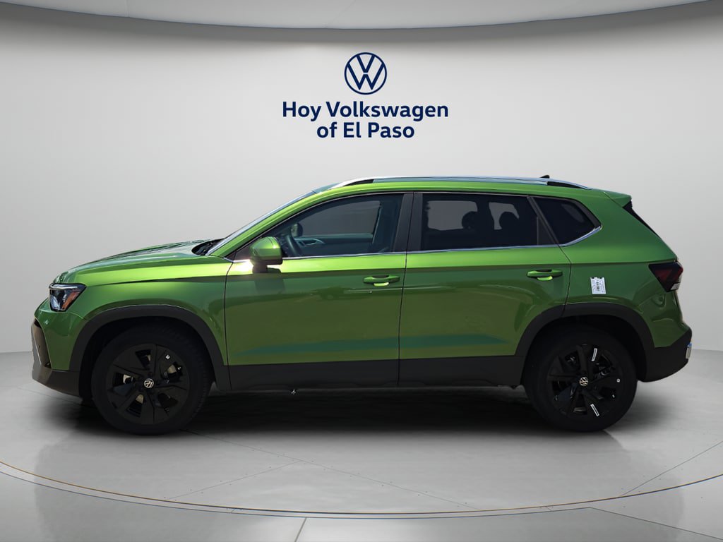 New 2026 Volkswagen Taos SE FWD image 5