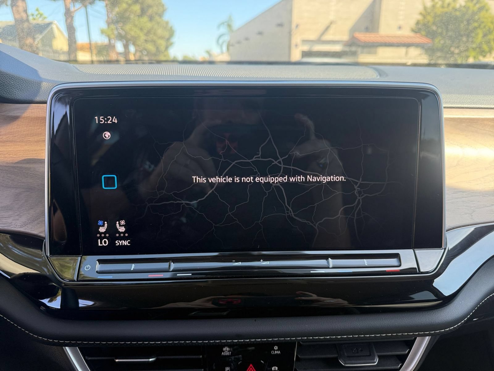 Used 2026 Volkswagen Atlas SE FWD image 19