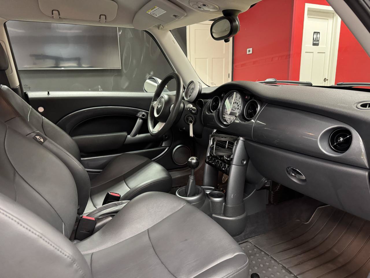 Used 2005 MINI Cooper S FWD image 20