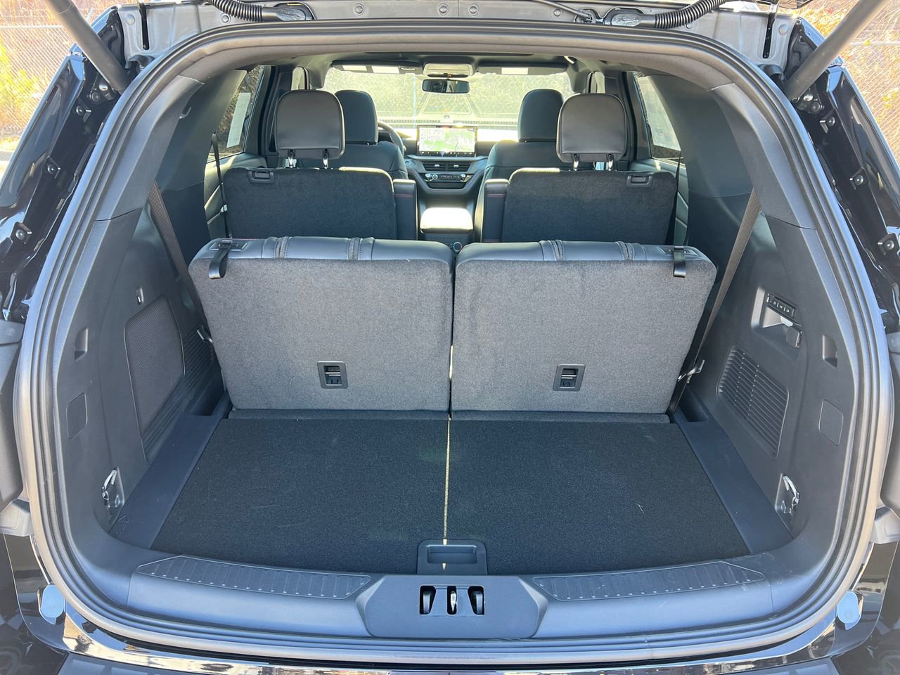 New 2026 Ford Explorer ST w/ Sun And Sound Package image 45