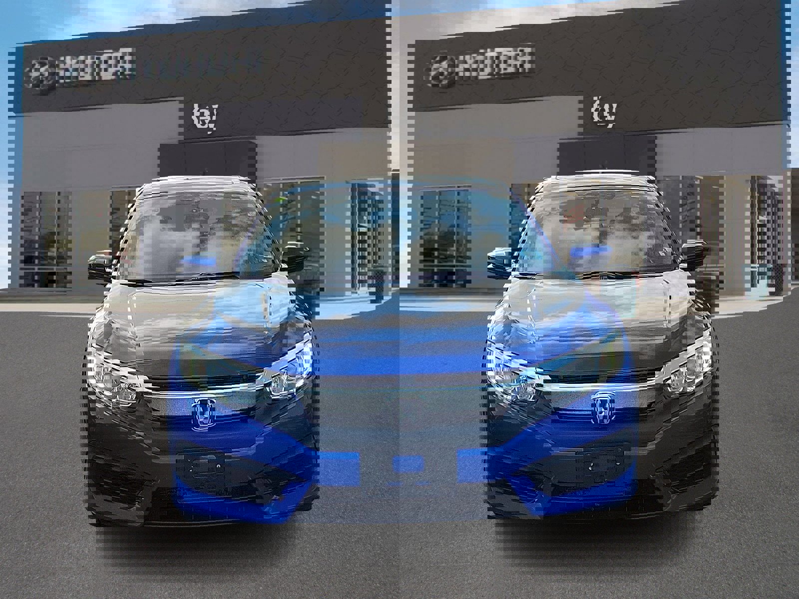 Used 2018 Honda Civic EX image 8