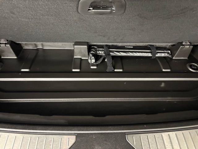 Used 2024 Chevrolet Tahoe Premier image 41