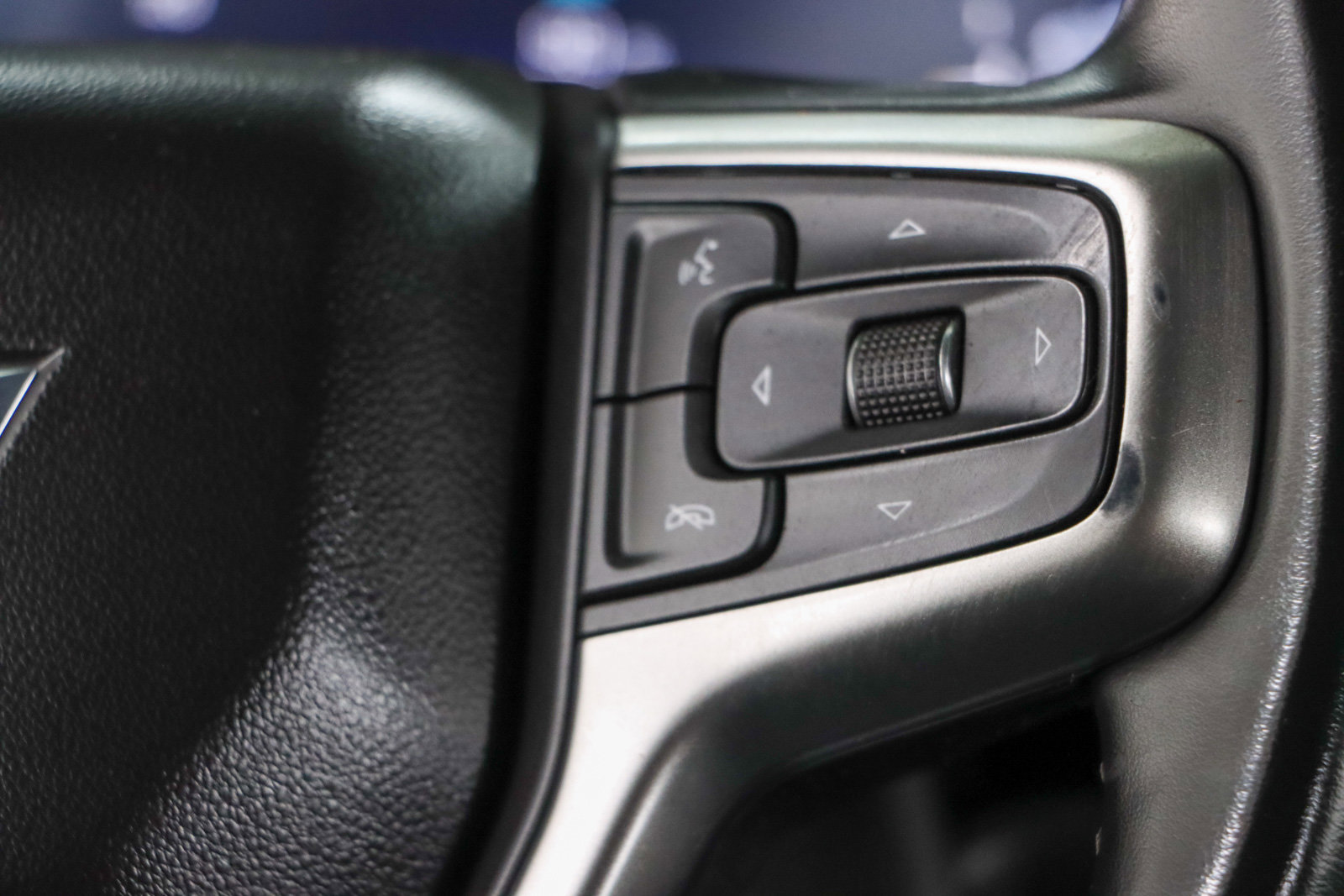 Used 2024 Chevrolet Silverado 2500 LT w/ Convenience Package AWD/4WD image 14