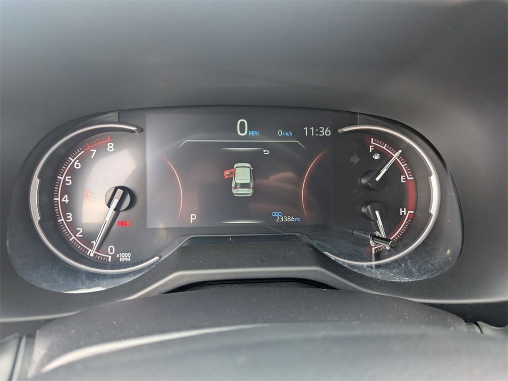Used 2025 Toyota RAV4 LE image 16
