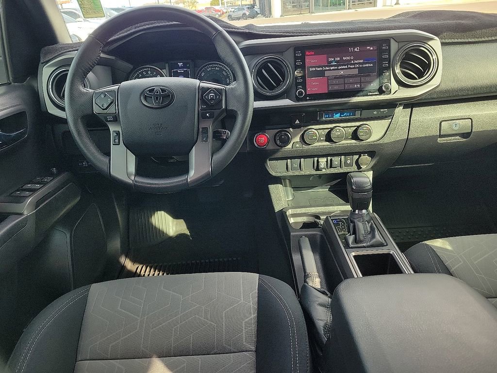 Used 2023 Toyota Tacoma TRD Sport image 11