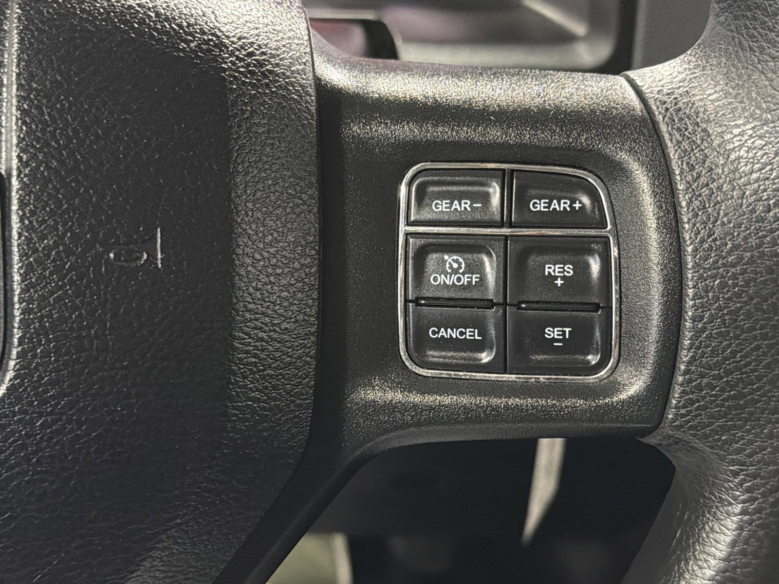 Used 2018 RAM 1500 Express w/ Express Value Package image 28