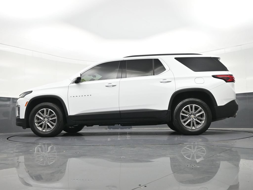 Used 2023 Chevrolet Traverse LT FWD image 23