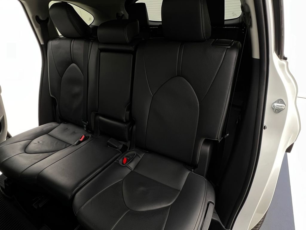 Used 2023 Toyota Highlander Limited image 15