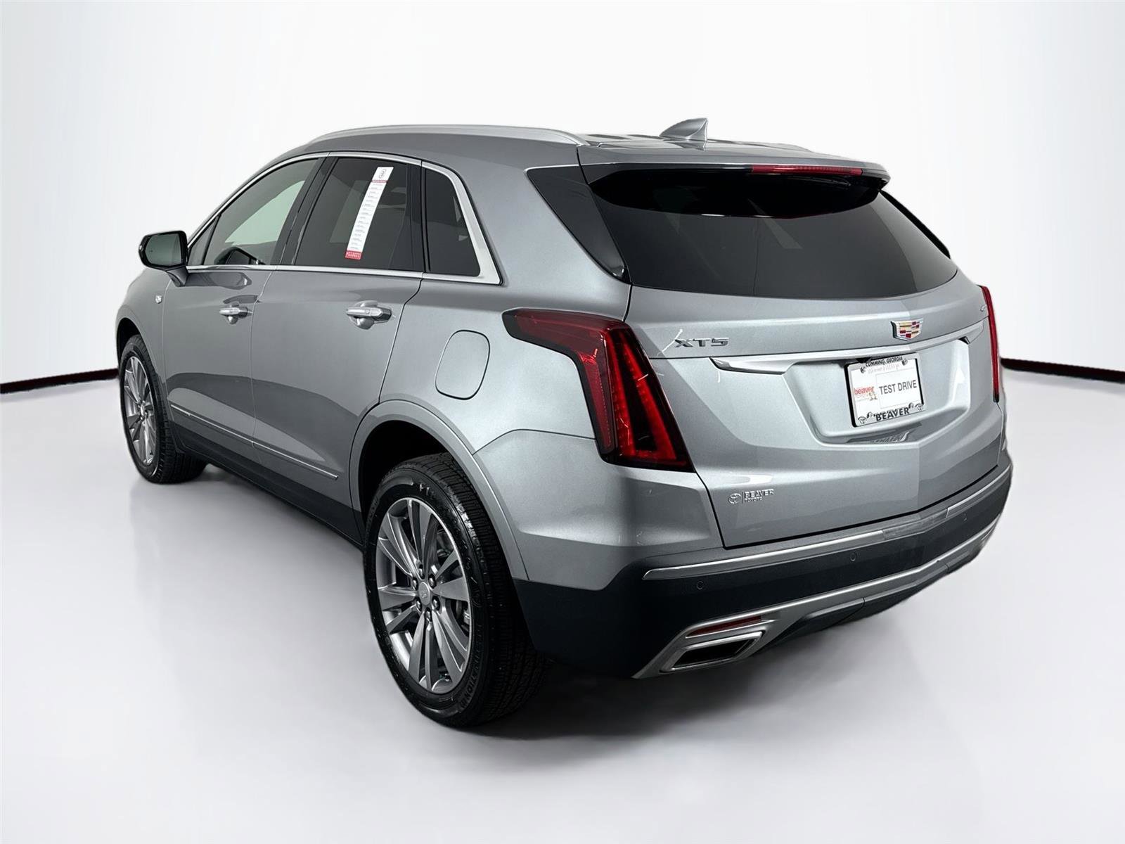 Used 2025 Cadillac XT5 Premium Luxury image 8