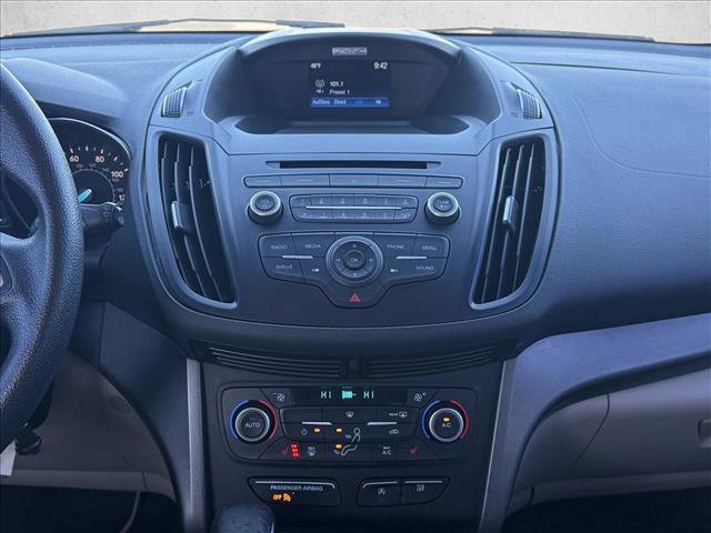 Used 2018 Ford Escape SE image 17