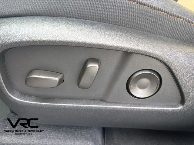 New 2026 Chevrolet Equinox ACTIV w/ Convenience Package III image 13