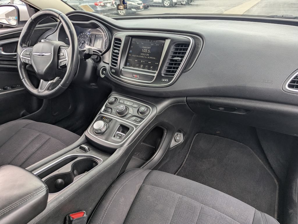 Used 2015 Chrysler 200 Limited w/ Convenience Group FWD image 21
