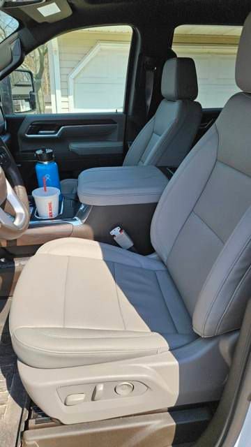 Used 2026 GMC Sierra 2500 SLT w/ SLT Premium Package image 8