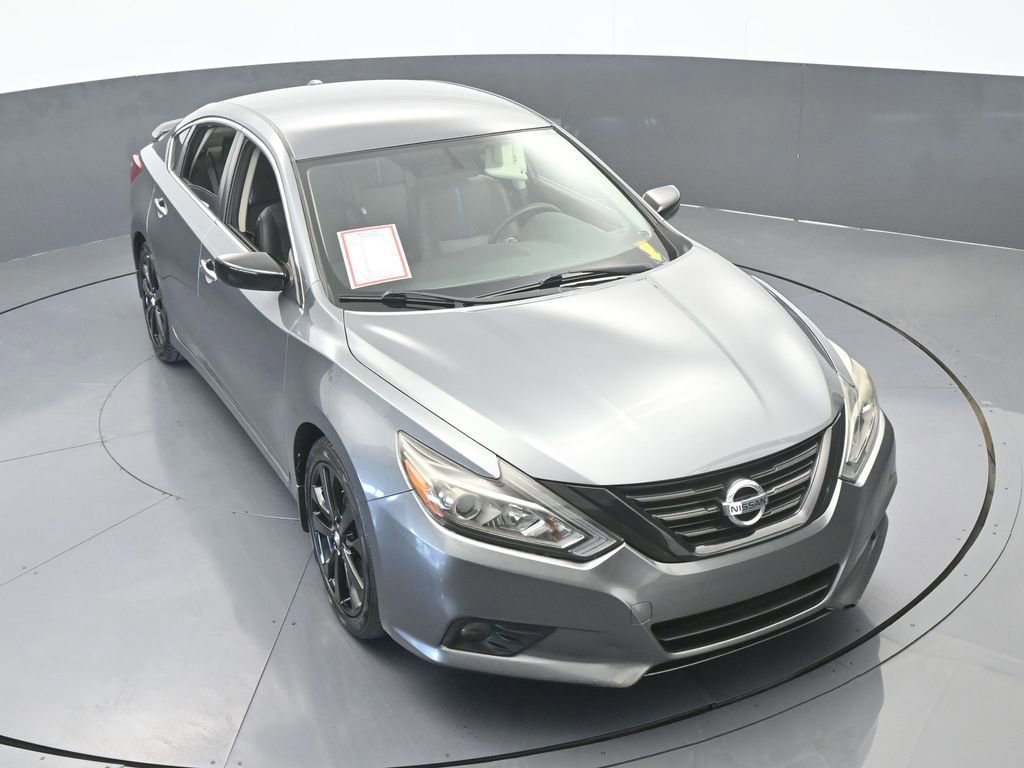 Used 2018 Nissan Altima 2.5 SR w/ SR Midnight Edition image 55
