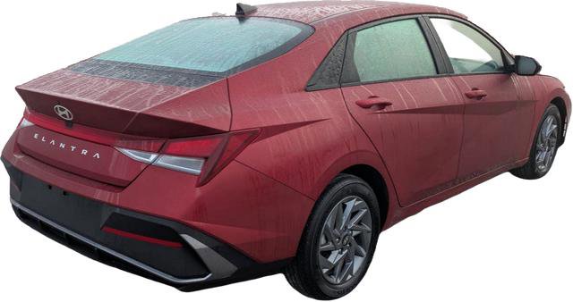Used 2024 Hyundai Elantra SEL image 6