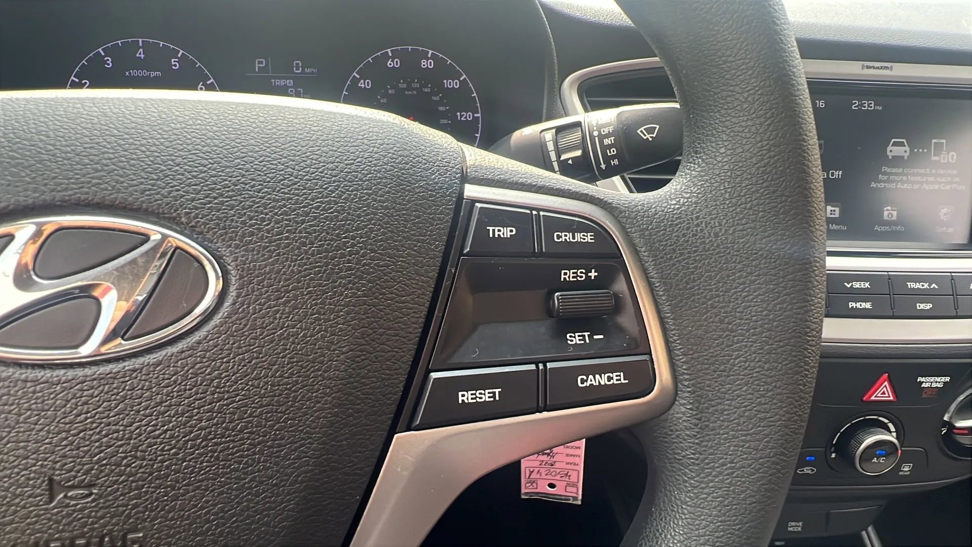 Used 2022 Hyundai Accent SEL image 15