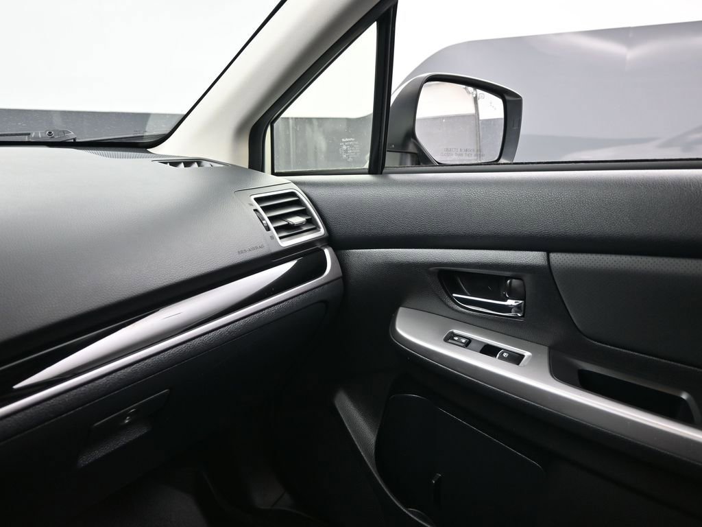 Used 2016 Subaru Crosstrek 2.0i Limited image 18