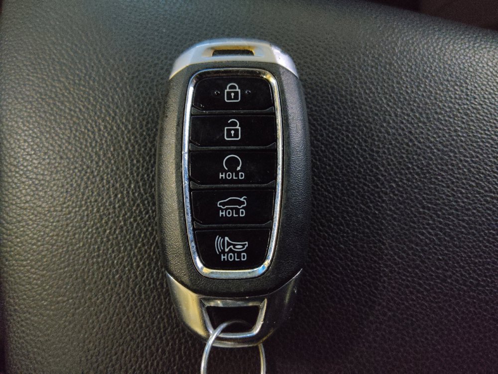 Used 2021 Hyundai Elantra SEL FWD image 32