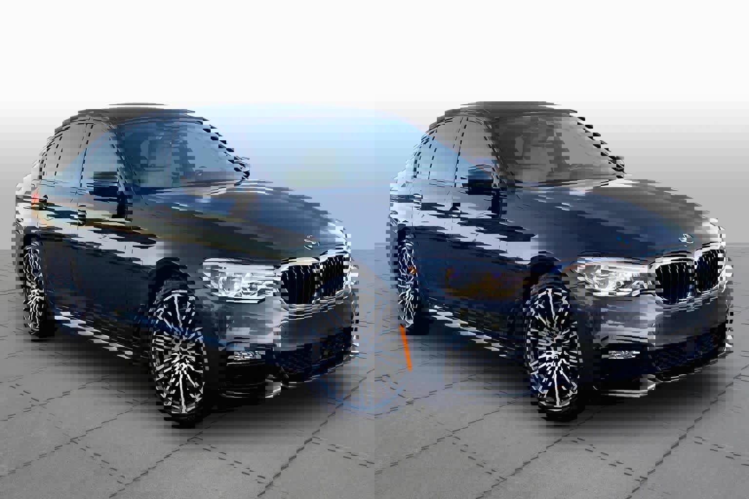 Used 2017 BMW 540i image 3