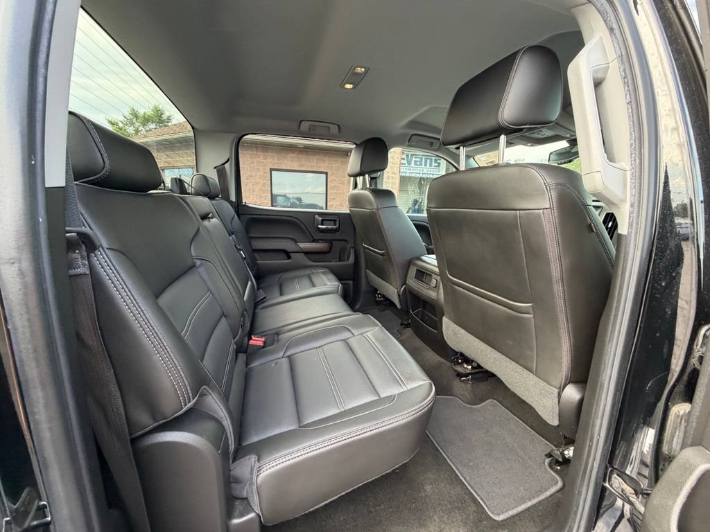 Used 2018 GMC Sierra 2500 Denali w/ Duramax Plus Package AWD/4WD image 26